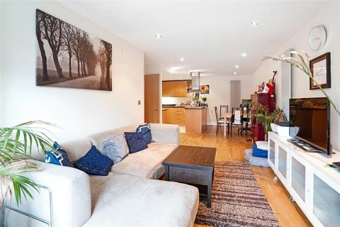 2 bedroom flat for sale, Millharbour, London, E14