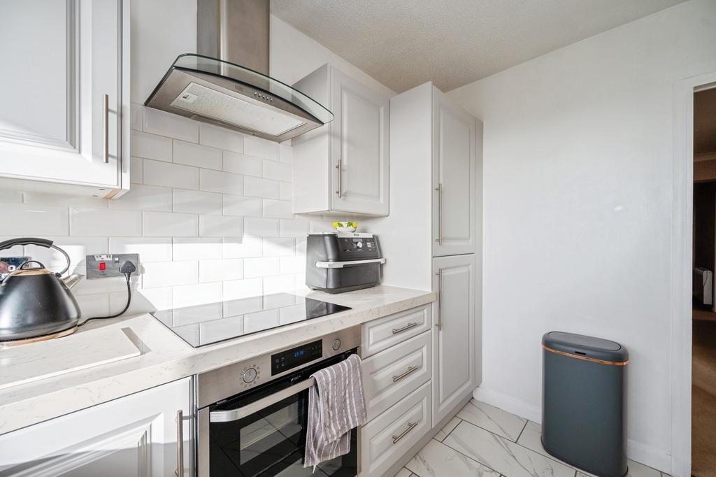 Pbox-IMG.jpg