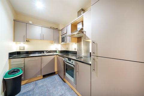 1 bedroom flat for sale, City Walk, London, SE1