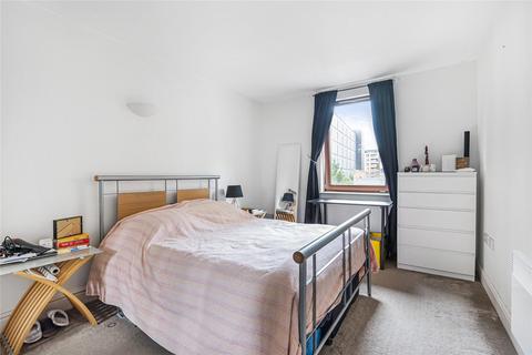 2 bedroom flat for sale, Assam Street, London, E1