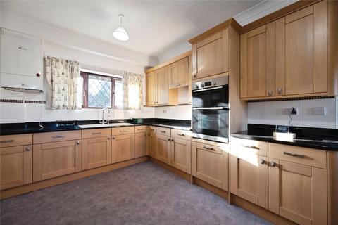 4 bedroom detached house for sale, Marine Walk, Hayling Island, Hampshire, PO11