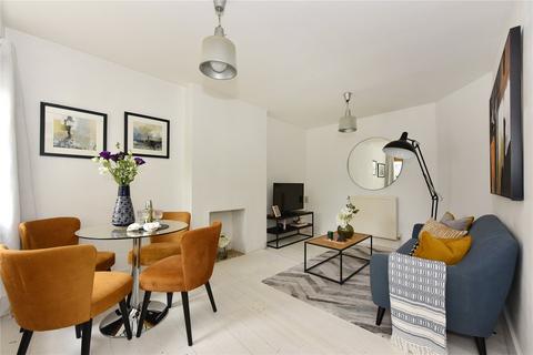 2 bedroom flat for sale, Heneage Street, London, E1