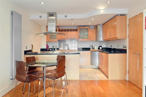 1 bedroom flat for sale, Millharbour, London, E14