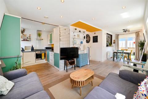 undefined, Scarborough Street, London, E1