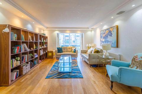 4 bedroom flat for sale, Lancaster Drive, London, E14