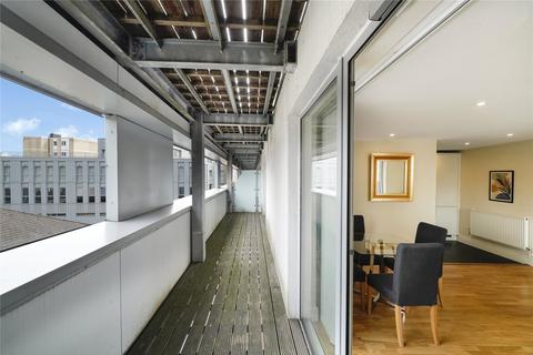 2 bedroom flat for sale, Merryweather Place, London, SE10