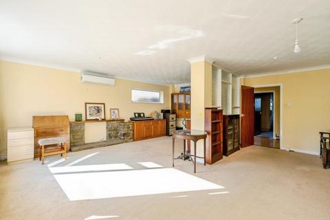 undefined, Sea Grove Avenue, Hayling Island, Hampshire, PO11