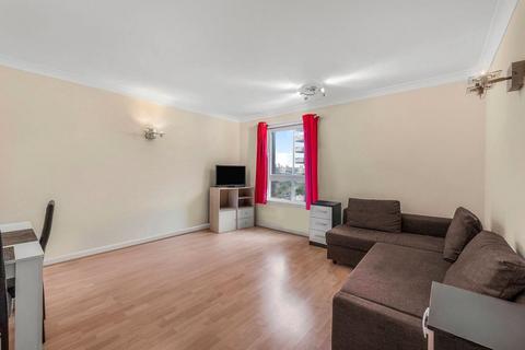 1 bedroom flat for sale, Homer Drive, London, E14