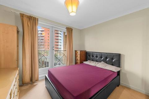 1 bedroom flat for sale, Homer Drive, London, E14