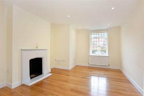 1 bedroom flat for sale, Queens Close, Lammas Lane, Esher, Surrey, KT10