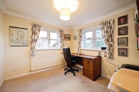 4 bedroom detached house for sale, Grand Parade, Hayling Island, Hampshire, PO11