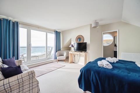 undefined, Meath Close, Hayling Island, Hampshire, PO11