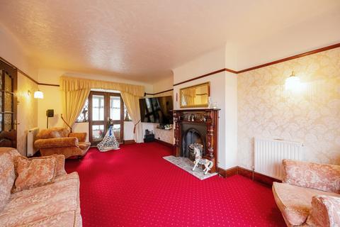 4 bedroom detached house for sale, Southwood Road, Hayling Island, Hampshire, PO11