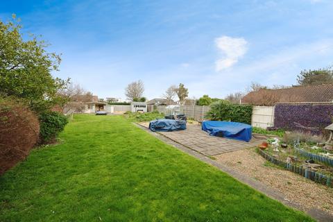 4 bedroom detached house for sale, Southwood Road, Hayling Island, Hampshire, PO11