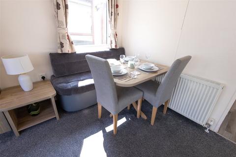 undefined, Manor Road, Hayling Island, Hampshire, PO11