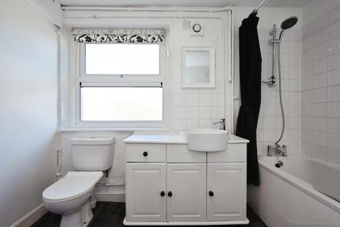 undefined, Stamford Avenue, HAYLING ISLAND, Hampshire, PO11