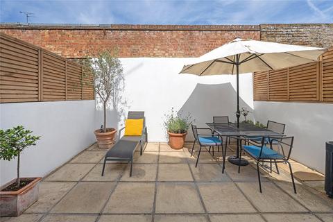 4 bedroom terraced house for sale, Gironde Road, London, SW6