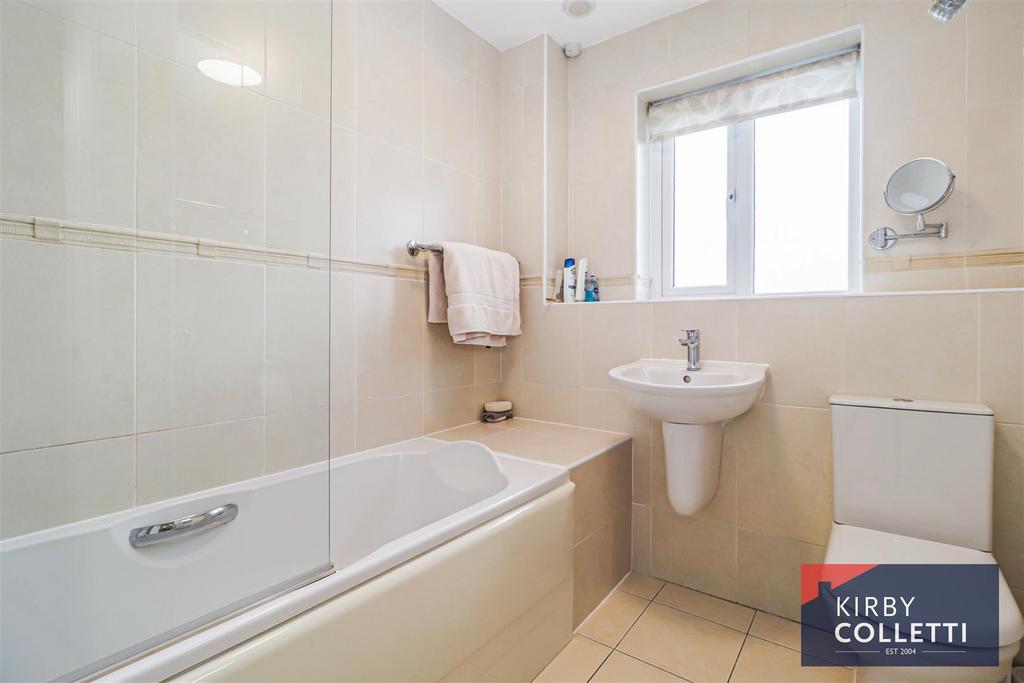 Family bathroom