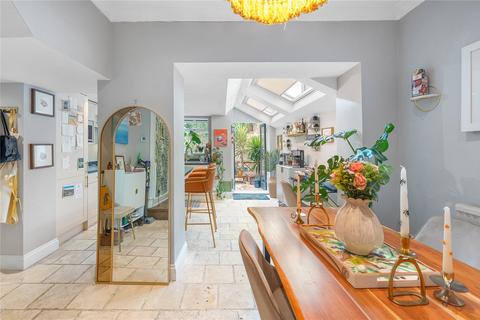Epirus Road, London, SW6
