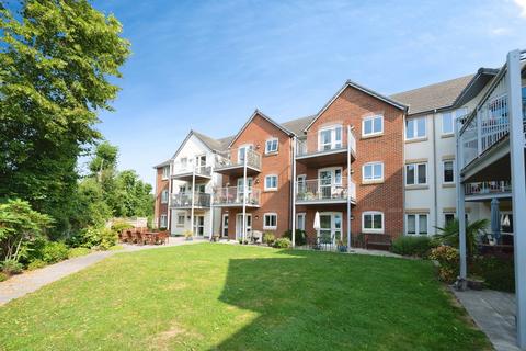 1 bedroom flat for sale, St. Marys Road, Hayling Island, Hampshire, PO11