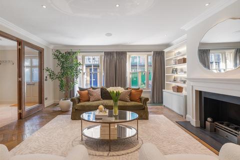 undefined, Walham Yard, London, SW6