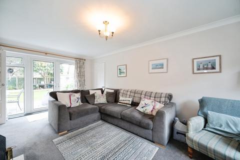 5 bedroom detached house for sale, Teal Close, Hayling Island, Hampshire, PO11