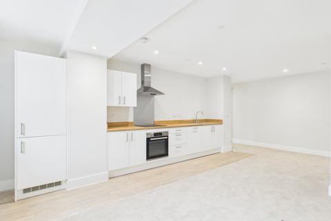 undefined, Apartment 202, Criterion House, HU1