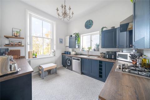 2 bedroom flat for sale, Border Road, London, SE26