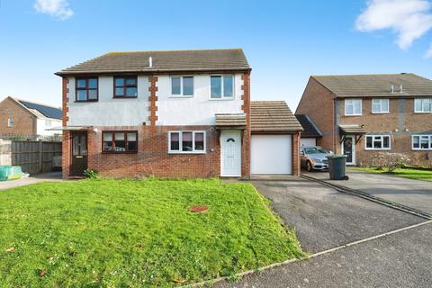 Kingfisher Close, Hayling Island, Hampshire, PO11