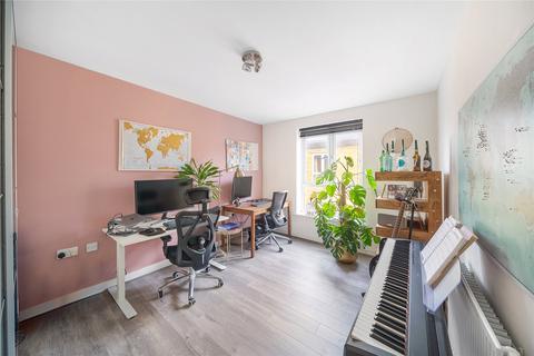 2 bedroom flat for sale, Lords Court, 16 Headingley Drive, Beckenham, BR3