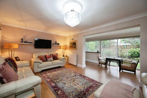 undefined, Lulworth Close, Hayling Island, Hampshire, PO11