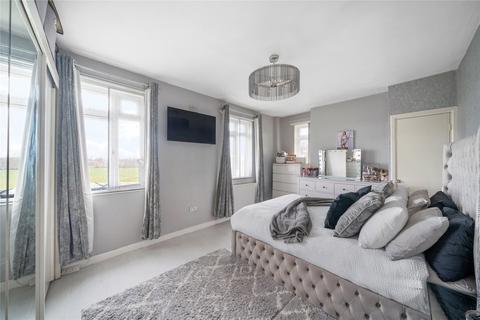 2 bedroom maisonette for sale, Albert Carr Gardens, London, SW16