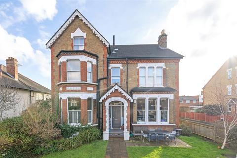 3 bedroom maisonette for sale, Lancaster Avenue, London, SE27