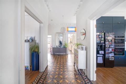3 bedroom maisonette for sale, Lancaster Avenue, London, SE27