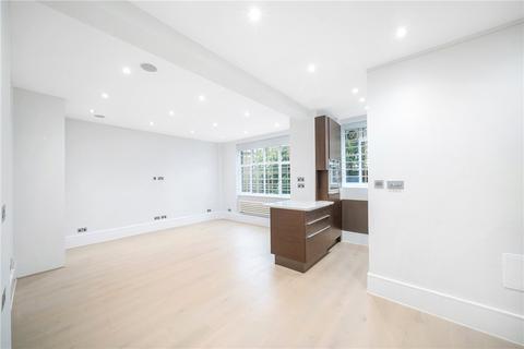 Kenton Court, Kensington High Street, London, W14