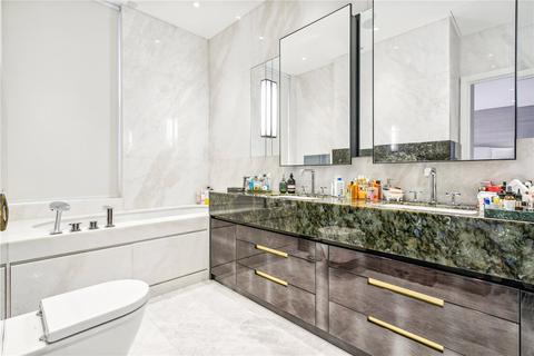 3 bedroom flat for sale, Marloes Road, Kensington, London, W8