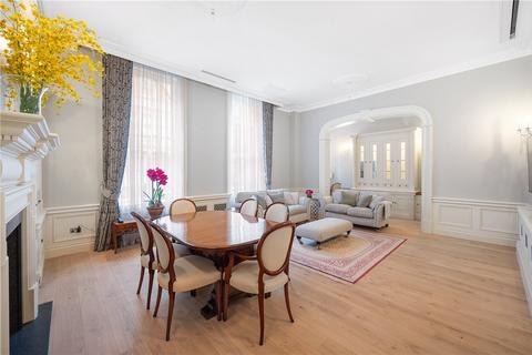 3 bedroom flat for sale, Kensington Court, London, W8