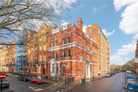 3 bedroom flat for sale, Kensington Court, London, W8