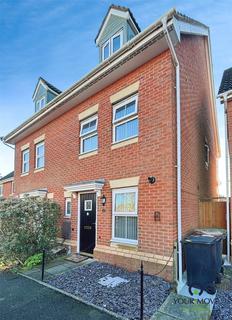 3 bedroom terraced house to rent, William Street, Warwickshire CV12