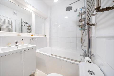Studio for sale, Palace Gardens Terrace, London, W8