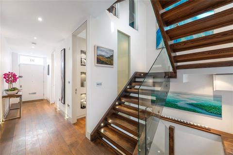4 bedroom terraced house for sale, Russell Gardens Mews, London, W14