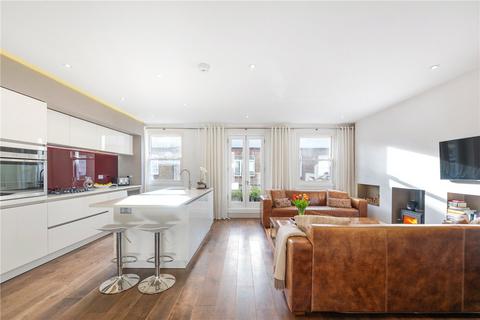 Russell Gardens Mews, London, W14