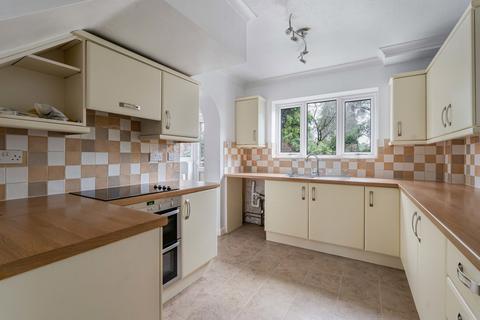3 bedroom detached house for sale, Lynwood Close, Surrey GU21