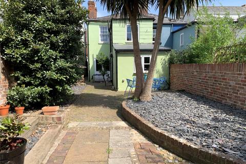 2 bedroom semi-detached house for sale, Southampton Road, Lymington, SO41