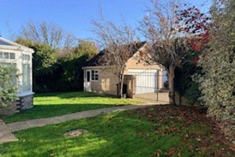 undefined, Russett Close, Lymington, SO41