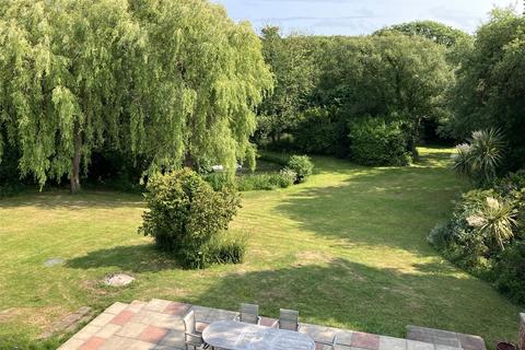 5 bedroom detached house for sale, Downton Lane, Downton, Lymington, Hampshire, SO41