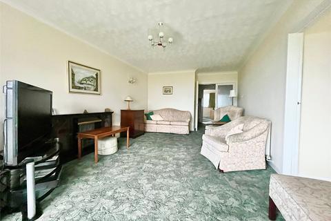 2 bedroom flat for sale, Arundel Way, Highcliffe, Christchurch, BH23