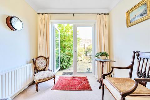 3 bedroom end of terrace house for sale, St. Thomas Park, Lymington, Hampshire, SO41