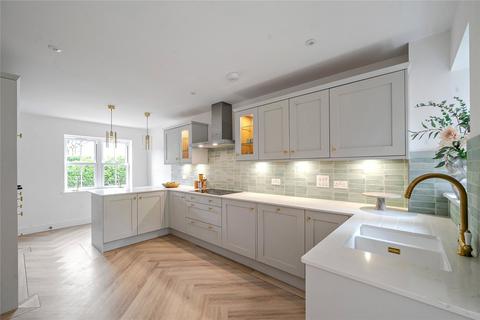 undefined, Nursery Grove, Pennington, Lymington, Hampshire, SO41
