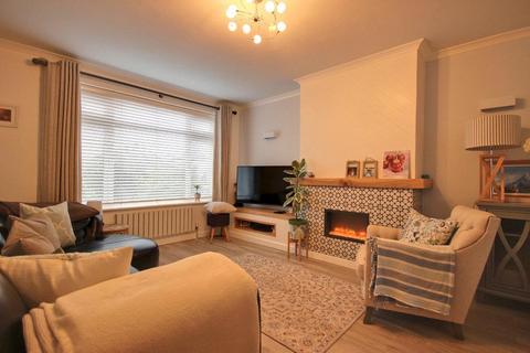 Baynard Avenue, Cottingham